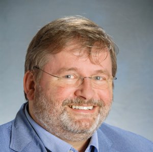 Roesner_Heinz_Schulleitung_Wirtschaftsschule_SABEL_MUC Heinz Rösner: Schulleitung der SABEL Wirtschaftsschule München